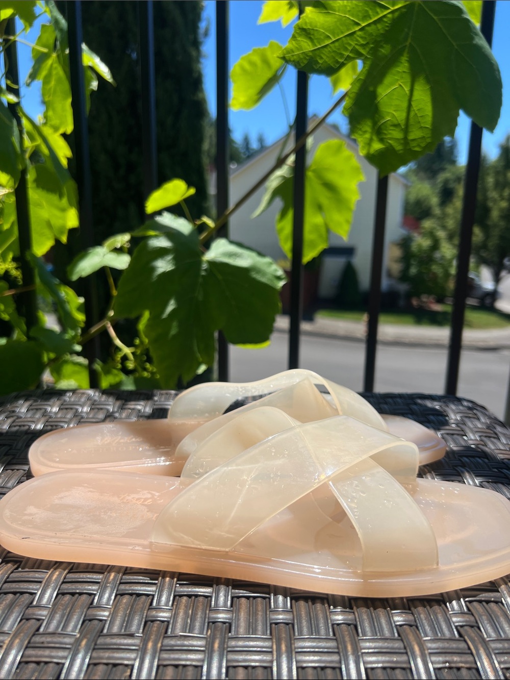 Anthropologie Pale Pink Jelly Slide Sandals with Clear Cross Straps - Picture 8 of 10